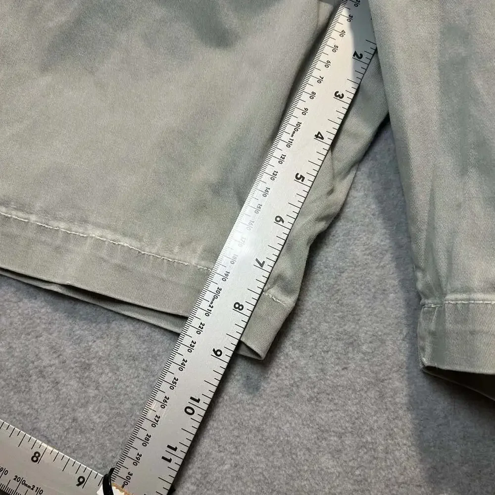 American Eagle Outfitters Light Gray Active Flex Shorts, Size 30